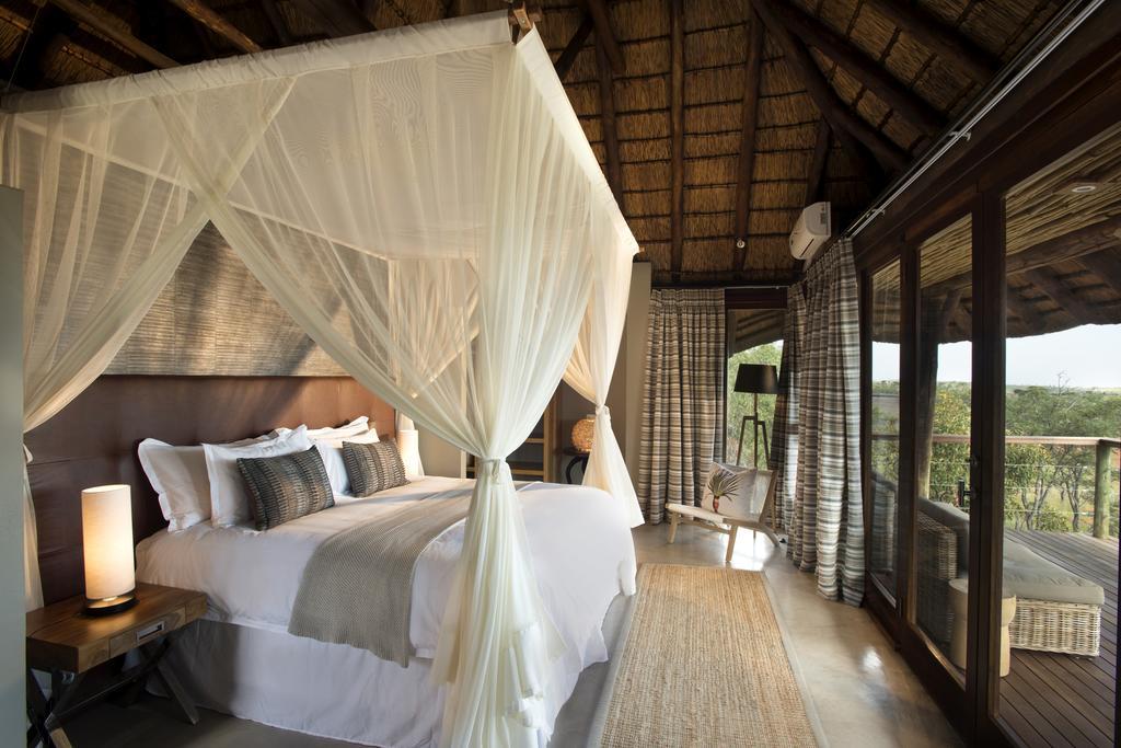 Mhondoro Safari Lodge & Villa Welgevonden Doğa Koruma Alanı Dış mekan fotoğraf